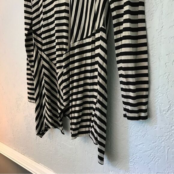 Grace asymmetric striped tunic - Picture 5 of 5